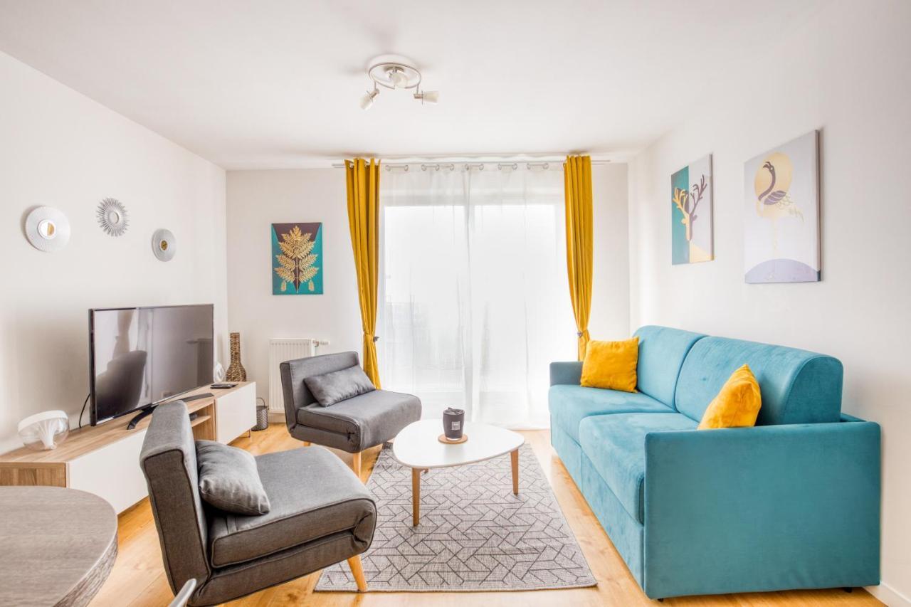 J-Mo Home - Chessy - Magnifique Vue Sur Le Chateau 외부 사진